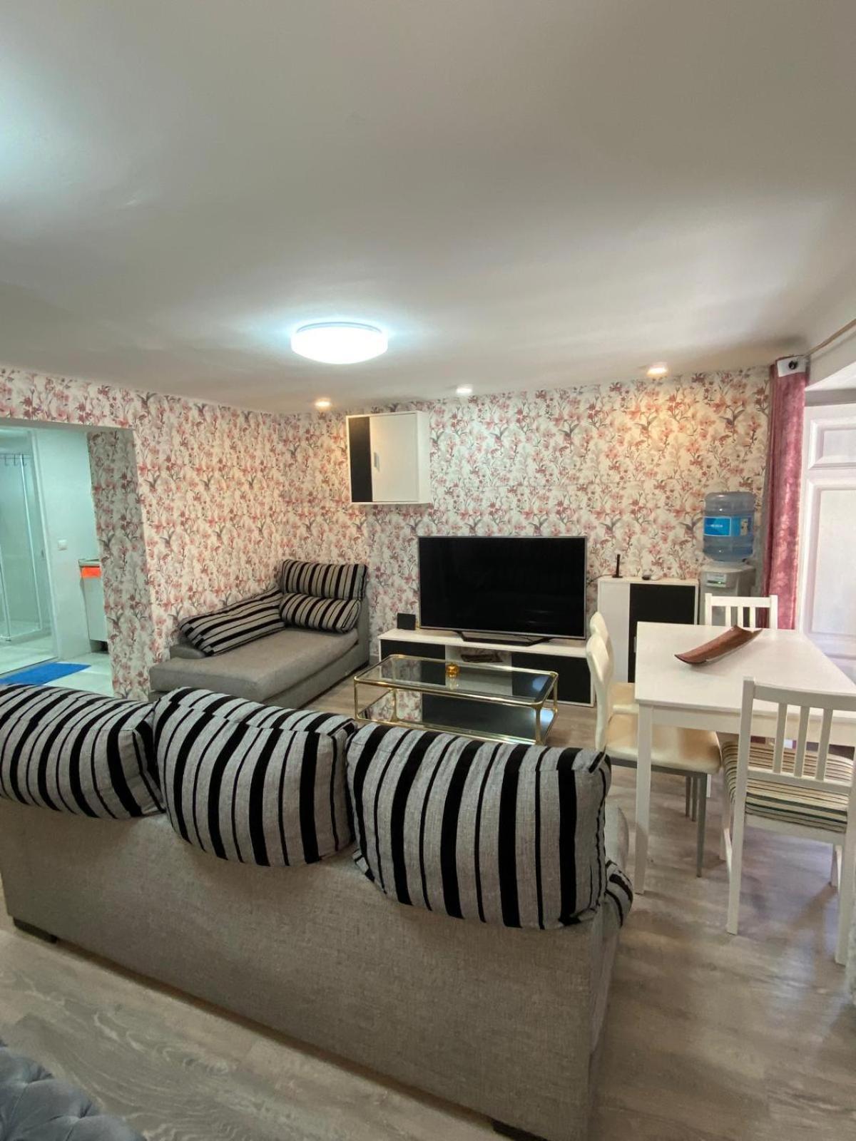The Prince Home Madrid Extérieur photo
